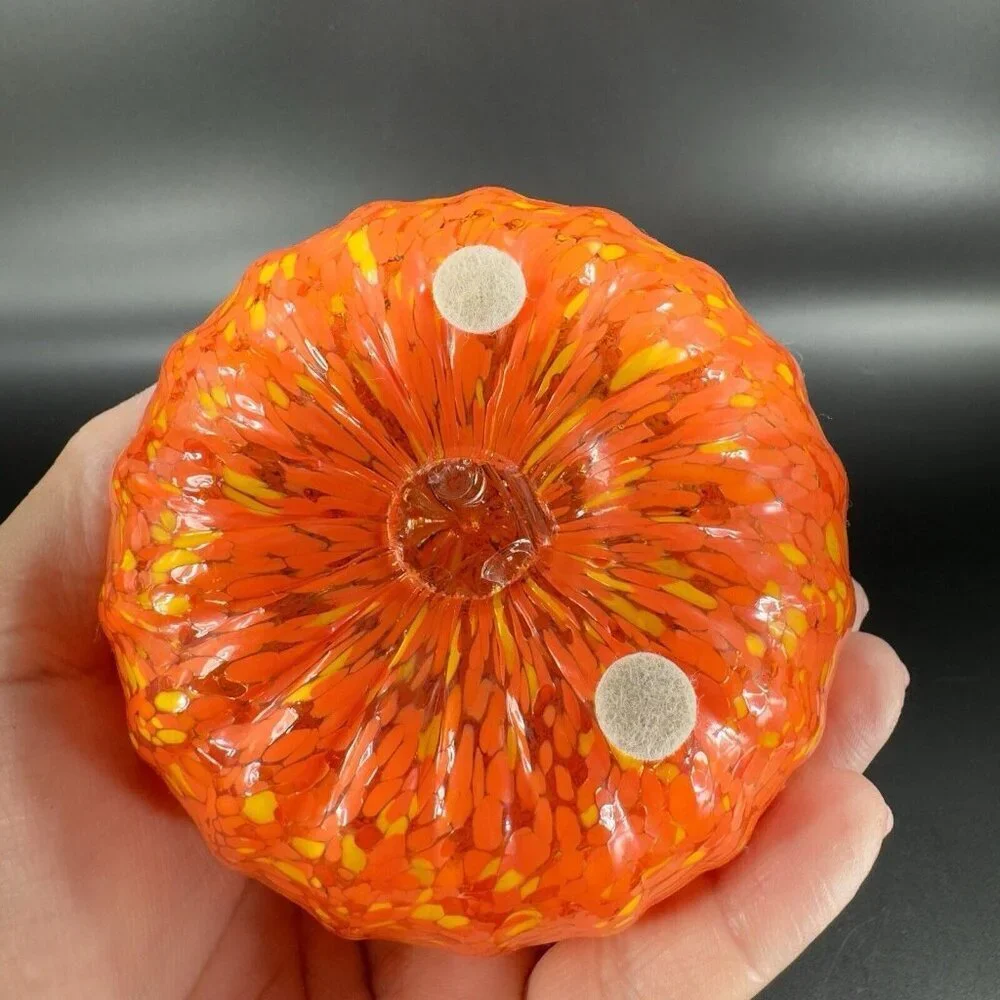 Hand Made Art‎ Glass Pumpkin Heavy Figure Paperweight Hand Blown Glass Decor VTG